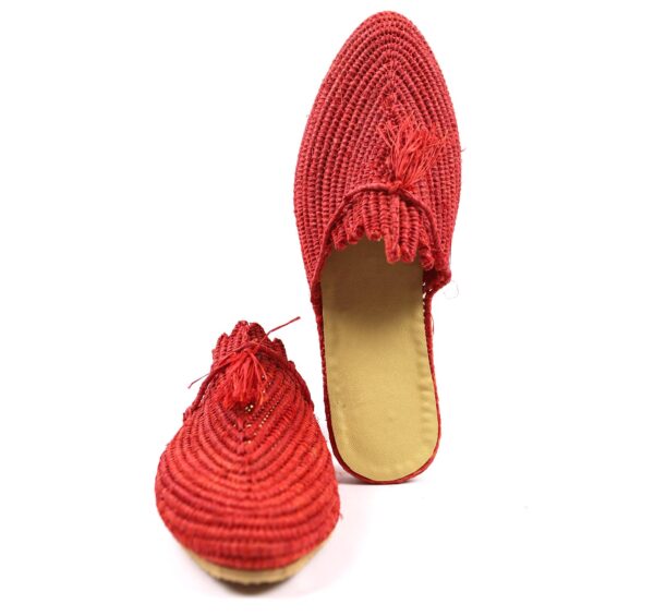 Red Raffia slippers with tassle