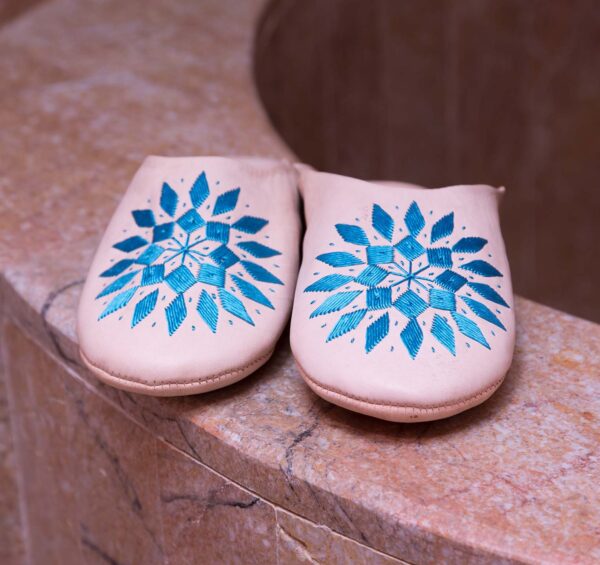 Hand embroidered babouche