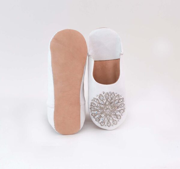 Hand embroidered babouche