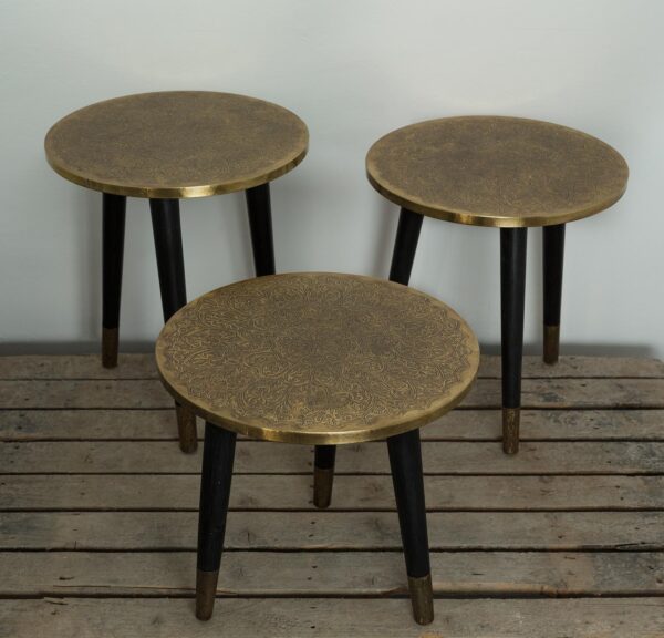 Set of 3 mailleshort side tables