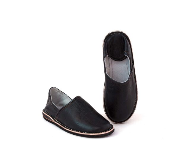Leather engraved slippers
