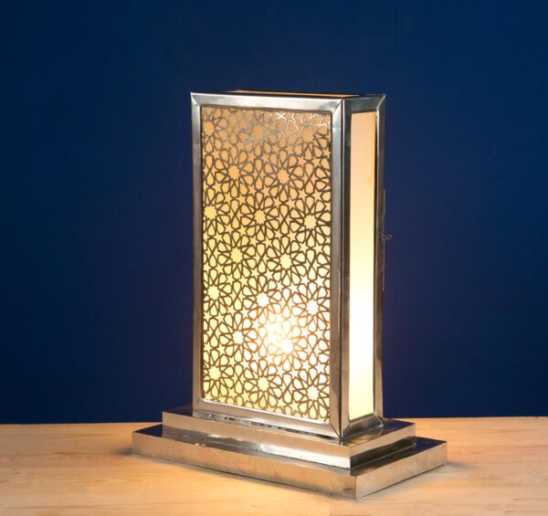 Engraved Table lamp (Large)