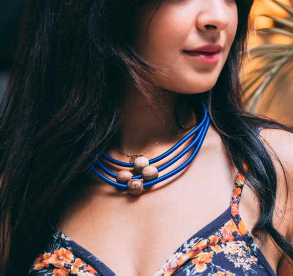Three Row Sabra Wire Necklace with wood-Bleu-