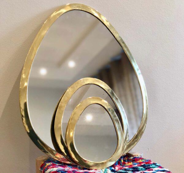 Set of 4 egg shape copper mirrors