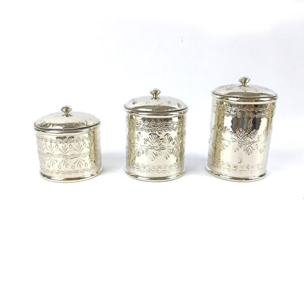 Set of three engraved maillchore boxes